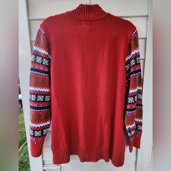 Red Holiday Sweater with Festive Patterns Sixe 2X - Picture 3 of 9